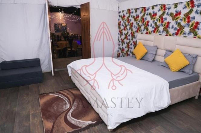 Luxury Farmhouse In Chhatarpur With Pool نيودلهي المظهر الخارجي الصورة